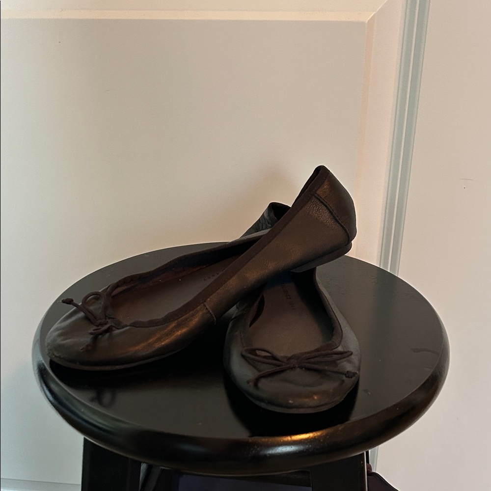 GAP Black Leather Ballet Flats